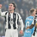 Vlahović spasao Juventus i prišao da pozdravi navijače, oni ga izviždali (video)