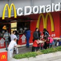 AP: Promet u restoranima Mekdonaldsa neočekivano pada, zbog ekonomske neizvesnosti