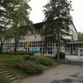 Oglasili se roditelji učenika koji je udario devojčicu u školi na Voždovcu