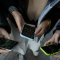 MUP: Najvažnija zaštita deteta na internetu i u onlajn prostoru su roditelji