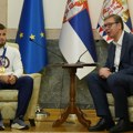 Vučić: Zahvalnost Komarovu za sve što je učinio za Srbiju u kratkom roku