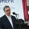 Vučić: "Penzije će i ove godine ponovo i značajno da rastu, garantujem"