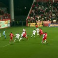 Incidenti na utakmici Veleža i Zrinjskog – raketa umalo pogodila igrača
