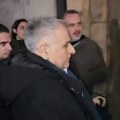 Novi snimak napada na Kovačevića Brutalni udarci, rulja psuje i viče "Dođi ovamo" (video)