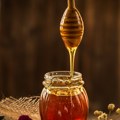 Kako konzumiranje meda pre spavanja utiče na organizam?