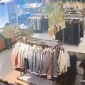 Drama u tržnom centru Urušio se pod radnje, nekoliko osoba povređeno (video)