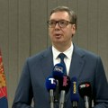 Predsednik Srbije se obraća građanima Vučić govori iz Brisela (video)