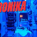 Povređen pešak, zbrinuta u bolnici