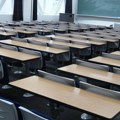 Veliko interesovanje učenika za stipendije i kredite Rok za prijavu produžen do 10. oktobra