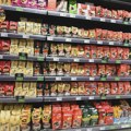 Pola kilograma kafe već preko 1.000 dinara u marketima, a cene bi mogle da skoče za još 10 odsto