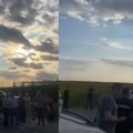 Posle 7 dana blokade stiglo rešenje: Meštani Neština i Vizića dobili posebne propusnice