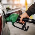 Od ponoći više cene goriva u Srbiji: poskupeli i benzin i dizel