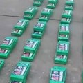 (Video) Haland na paketima kokaina! Ekvadorska policija zaplenila skoro 500 kg droge vredne milione, a kad su videli sliku -…