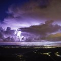 Stižu crni oblaci, prete poplave: Slovenci se spremaju za oluju - i Hrvatska na udaru novog nevremena