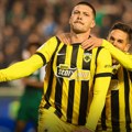 Jović kao u najboljim danima: Het-trik i Panenka za pobedu nad ljutim rivalom!
