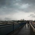 RHMZ objavio upozorenje na oluju sa pljuskovima, grmljavinom i gradom