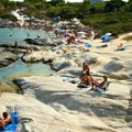 Državljanka Srbije pronađena mrtva na poznatoj plaži u Grčkoj: Policija se odmah oglasila