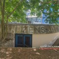 Reč urednika: Grad od 70.000 stanovnika, „prestonica kulture“, Dani piva 13 godina nema javni toalet Komentar urednika