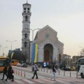 Uklonjena ukrajinska zastava iz centra Prištine nakon četiri godine