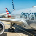 Požar na letu Amerikan erlajnsa! Pilot prijavio vatru u zadnjem delu aviona, stjuardese u panici gasile plamen, nekoliko…