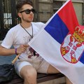 Student Dimitrije Dimić počeo štrajk glađu ispred Predsedništva