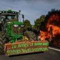 Radikalizacija protesta u Francuskoj: Okupljeni zapalili sedište fonda za socijalnu zaštitu poljoprivrednika u Narbonu