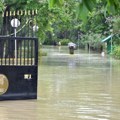 Najmanje 11 ljudi stradalo u poplavama, klizištima i toplotnom talasu u Indiji