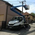 JKP Šumadija izvodi radove na zameni sijalica u ovim naseljima Kragujevca