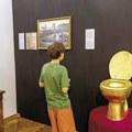 Putokaz ka izlazu iz devedesetih: Izložba „Lavirint devedesetih“ dobila stalnu postavku