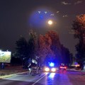 (VIDEO) Stara i Nova Pazova večeras ponovo blokiraju kružni tok kod Nove Pazove