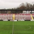 Skandal u srpskom fudbalu! Huligani iz Čačka pretili igračima, razbijali sve, pa razlupali Zvezdin autobus!