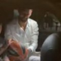 Novak i Stefan poneli suvenir sa utakmice Real - Zvezda: Snimili smo ih kako napuštaju halu u Madridu