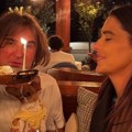 Mitrovići slave u Monaku Željko priredio iznenađenje Milici na Azurnoj obali, pa joj se javno obratio: "Voli te tvoj Žeks"…