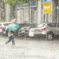 RHMZ upozorava: Srbiju očekuju pljuskovi, grad i olujni vetar