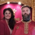 "Za prvi dejt smo bili u studentskoj menzi, pa na groblju" Ovako su se upoznali otac Predrag Popović i popadija Ivana: "Jurio…