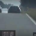 Nagazio 211 km na sat, pogledajte snimak nasilničke vožnje: Presretači ga uhvatili u Somboru, divljao na putu u naselju gde je…