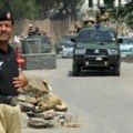 Četvorica vojnika i napadač poginuli u napadu militanata u Pakistanu