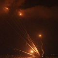Rat u Izraelu: Novi raketni udari; Hamas drži između 200 i 250 zarobljenika iz Izraela (foto)