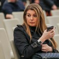 Pričalo se da Viki zarađuje milione, a istina je potpuno drugačije: Evo šta se dešava sa firmom folk pevačice
