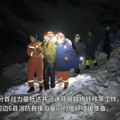 Planinar stradao u snežnoj oluji na Mont Everestu, za više od 200 se traga