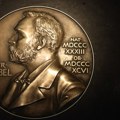 "Rekao sam da ću pre da postanem papa nego da osvojim nagradu, a Jevrejin sam": I ove godine jurili su i budili Nobelovce da…