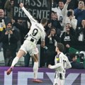 Vlahović pogodio, Juventus napokon slavio - Roma stigla Napoli