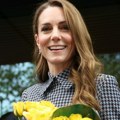 Svi hvale haljinu Kejt Midlton kojom je odala počast princezi Dajani, ali i brinu zbog njenog zdravlja: Premršava je!