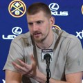 Jokić odgovorio novinaru na pitanje, a onda su svi prasnuli u smeh! Srbin napravio šou nakon monstruozne utakmice