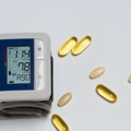 Osobe sa visokim krvnim pritiskom često nemaju dovoljno 6 vitamina: Kliničari skreću pažnju da manjak može da pogorša…