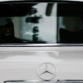 Divljao auto-putem kod Jagodine: Mercedesom jurio 216 km/h i preticao zaustavnom trakom, bez pojasa...