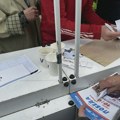 Muškarac sa oružjem uhapšen kod štanda SNS u Kragujevcu