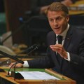 Makron odbio ostavku ministra unutrašnjih poslova, zatražio nove metode u radu policije