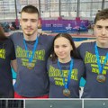 Plivači PK Proleter se okitili sa čak 22 medalje! Ognjen apsolutni prvak, Lara druga, Balaž i Trankulov juniorski prvaci…