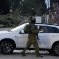 Izraelske snage ubile dečaka (13) na Zapadnoj obali, ranjena još dva mladića tokom vojnog upada